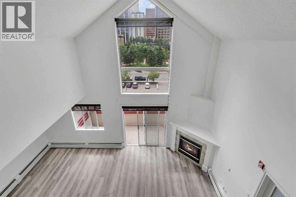 Single Family House for Sale in    Avenue SW Downtown Commercial Core Calgary 