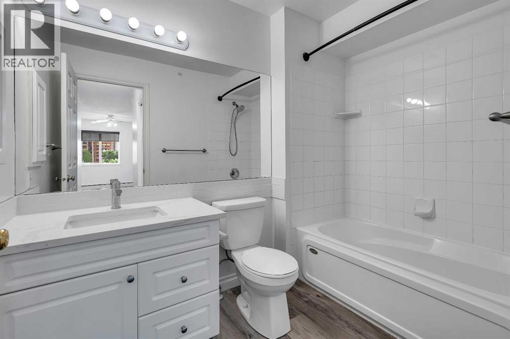 Single Family House for Sale in    Avenue SW Downtown Commercial Core Calgary 