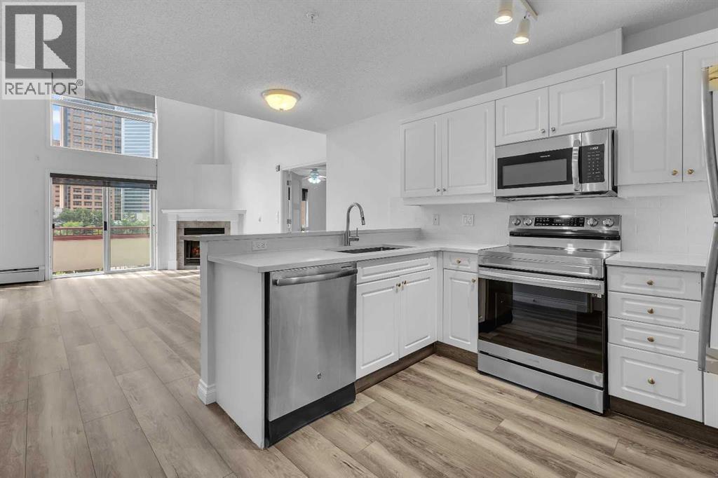 Single Family House for Sale in    Avenue SW Downtown Commercial Core Calgary 