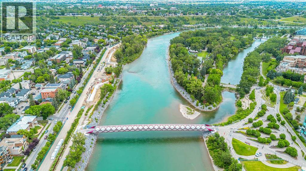 Single Family House for Sale in    Avenue SW Downtown Commercial Core Calgary 