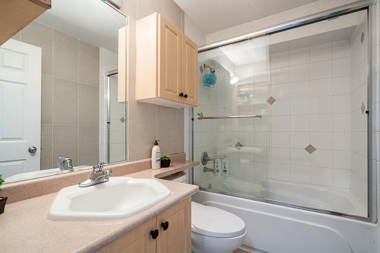 Photo 22 of 7366 144 A Street, Surrey BC