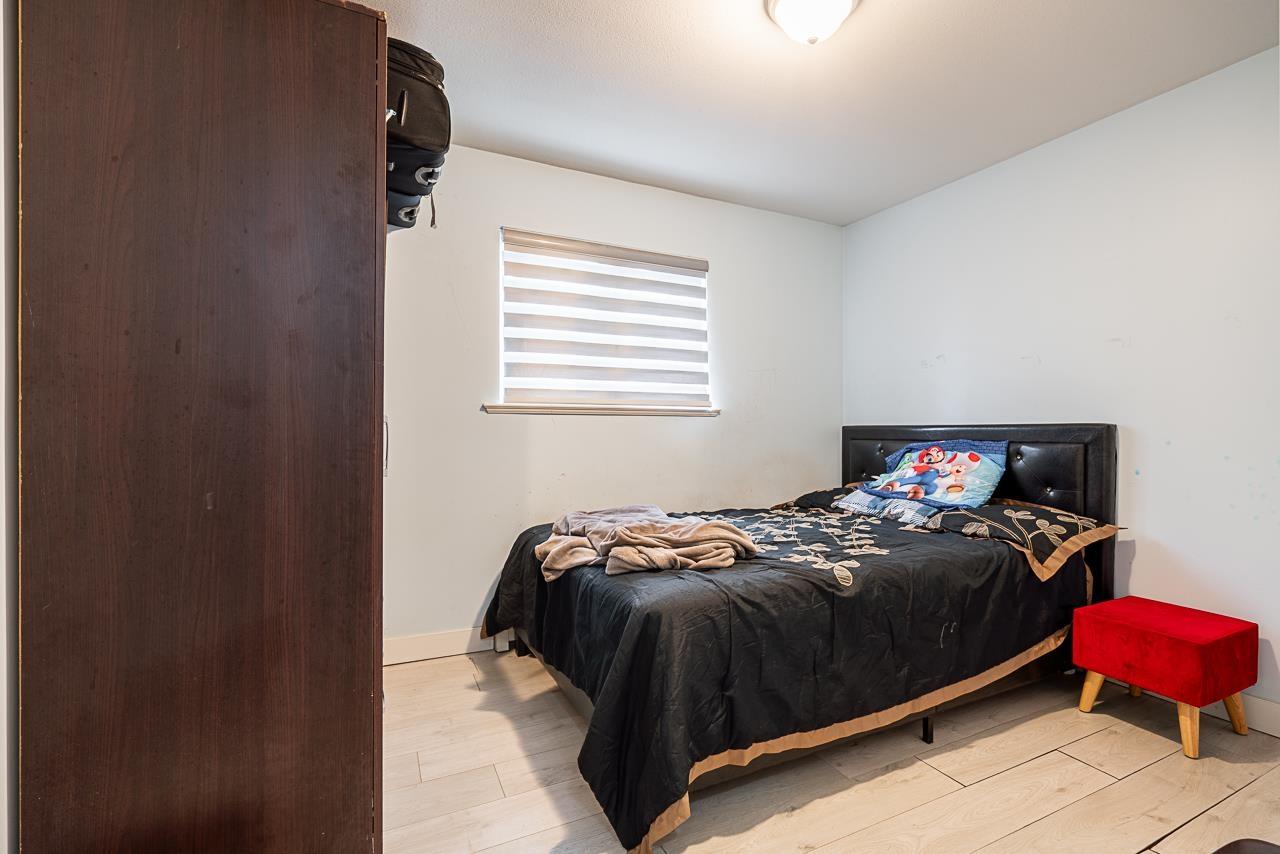 Photo 31 of 7366 144 A Street, Surrey BC