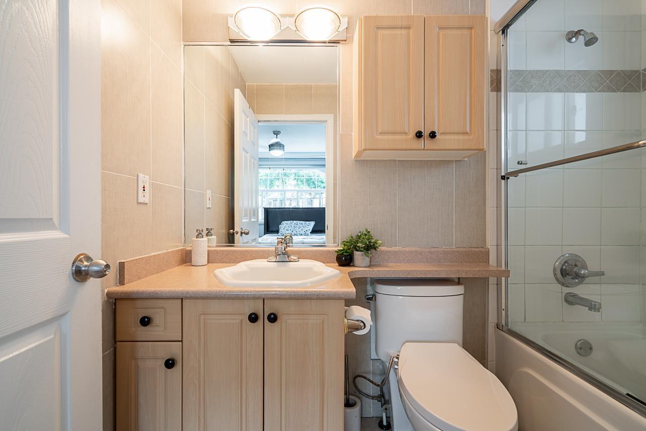 Photo 19 of 7366 144 A Street, Surrey BC