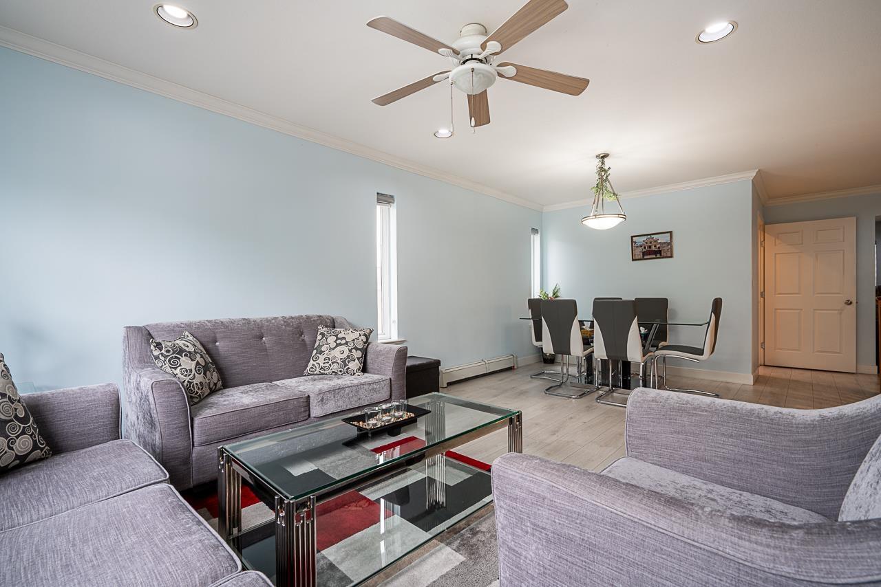 Photo 11 of 7366 144 A Street, Surrey BC
