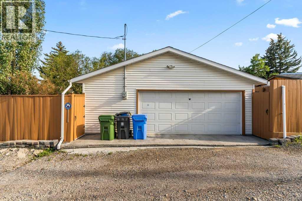 Photo 49 of 6920 Hunterbow Crescent Nw, Calgary AB