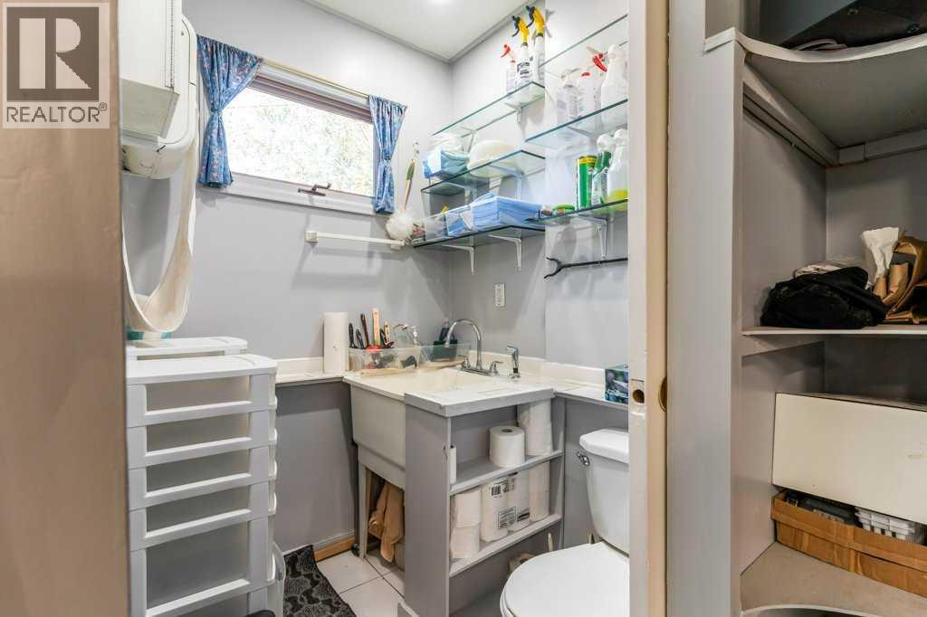 Photo 48 of 6920 Hunterbow Crescent Nw, Calgary AB