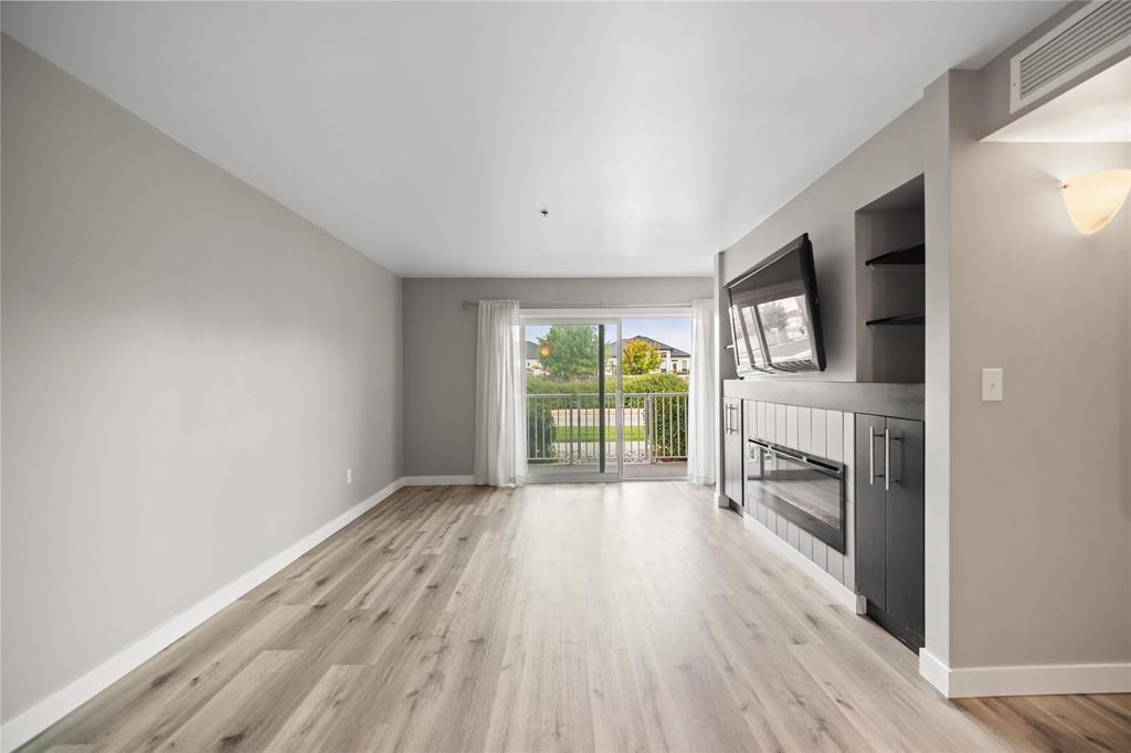 Photo 10 of 108 235 Bridgeland Drive, Winnipeg MB