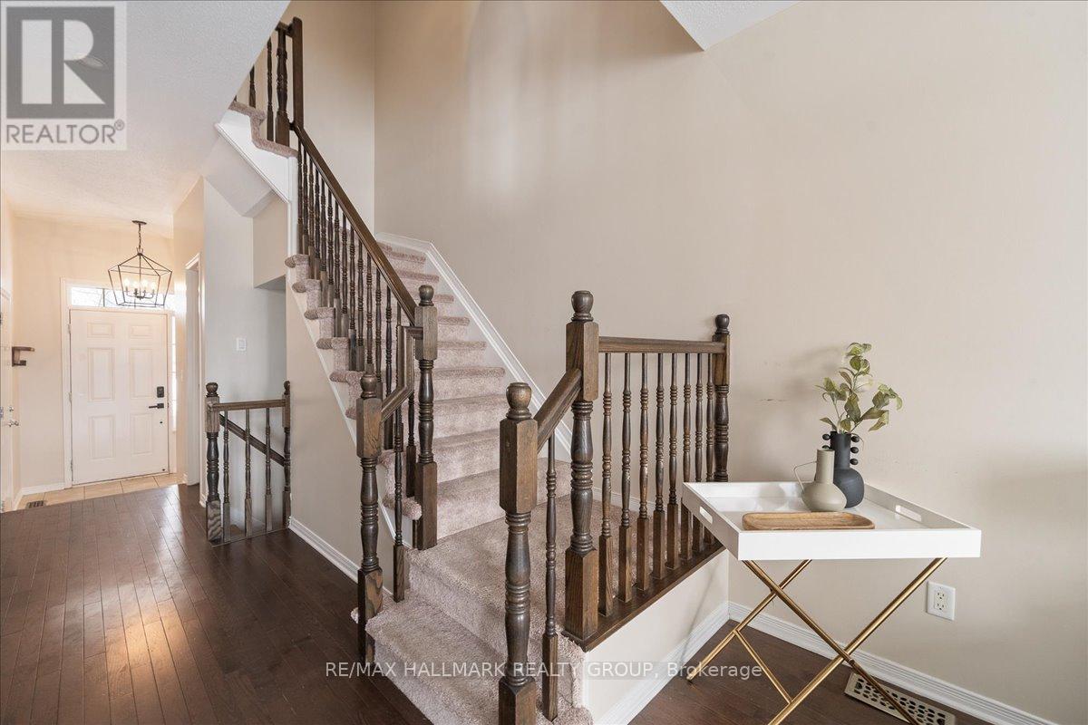 Photo 14 of 1780 Plainridge Crescent, Ottawa ON