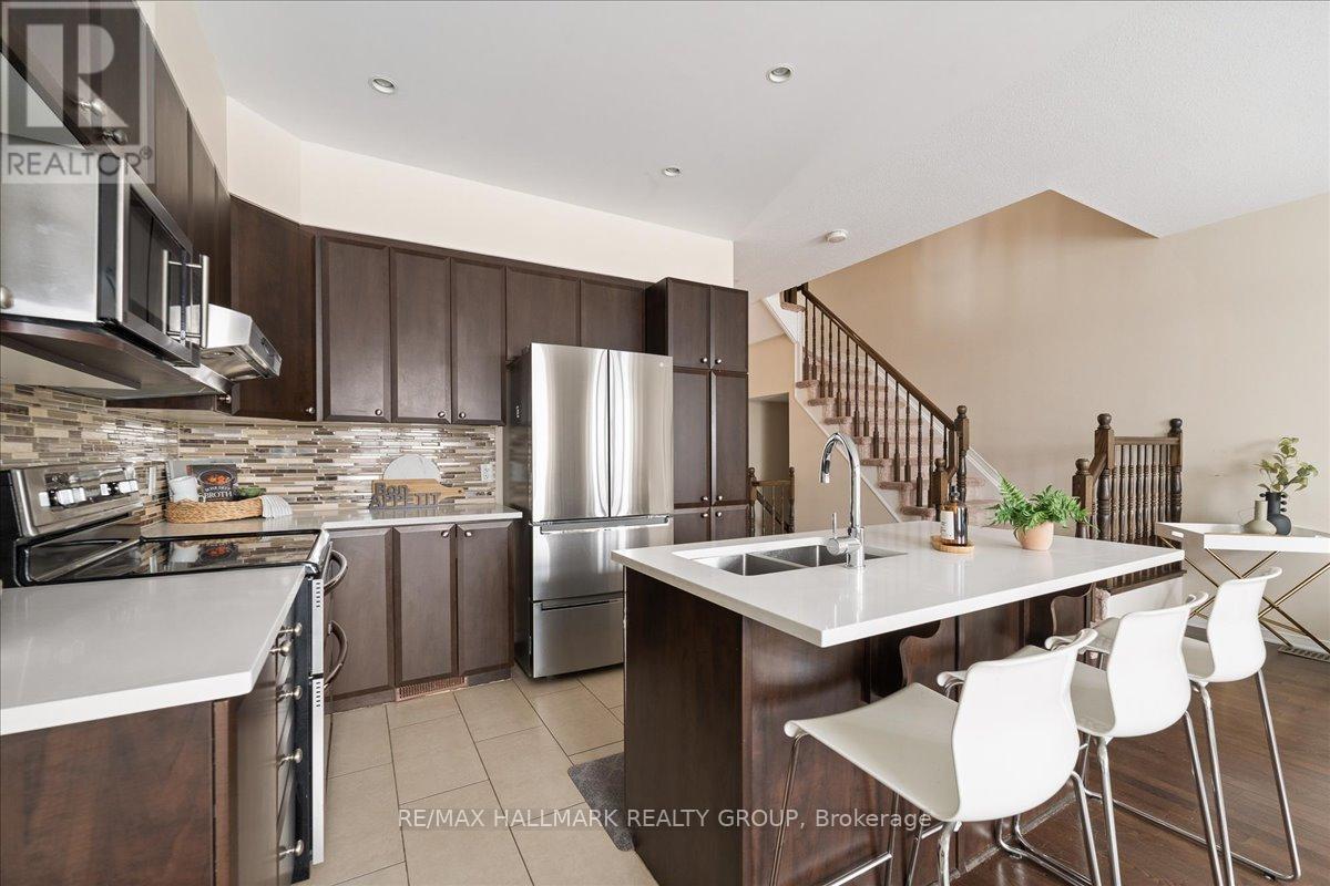 Photo 6 of 1780 Plainridge Crescent, Ottawa ON