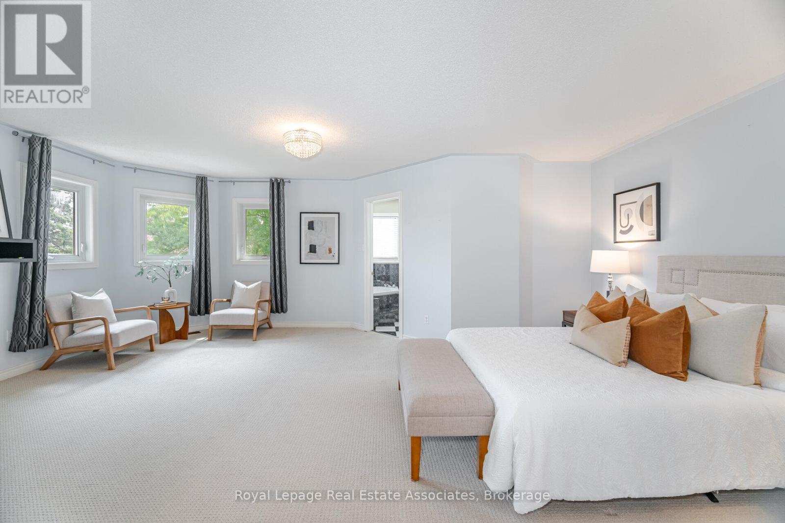 Photo 30 of 5496 Windy Hill Court, Mississauga ON