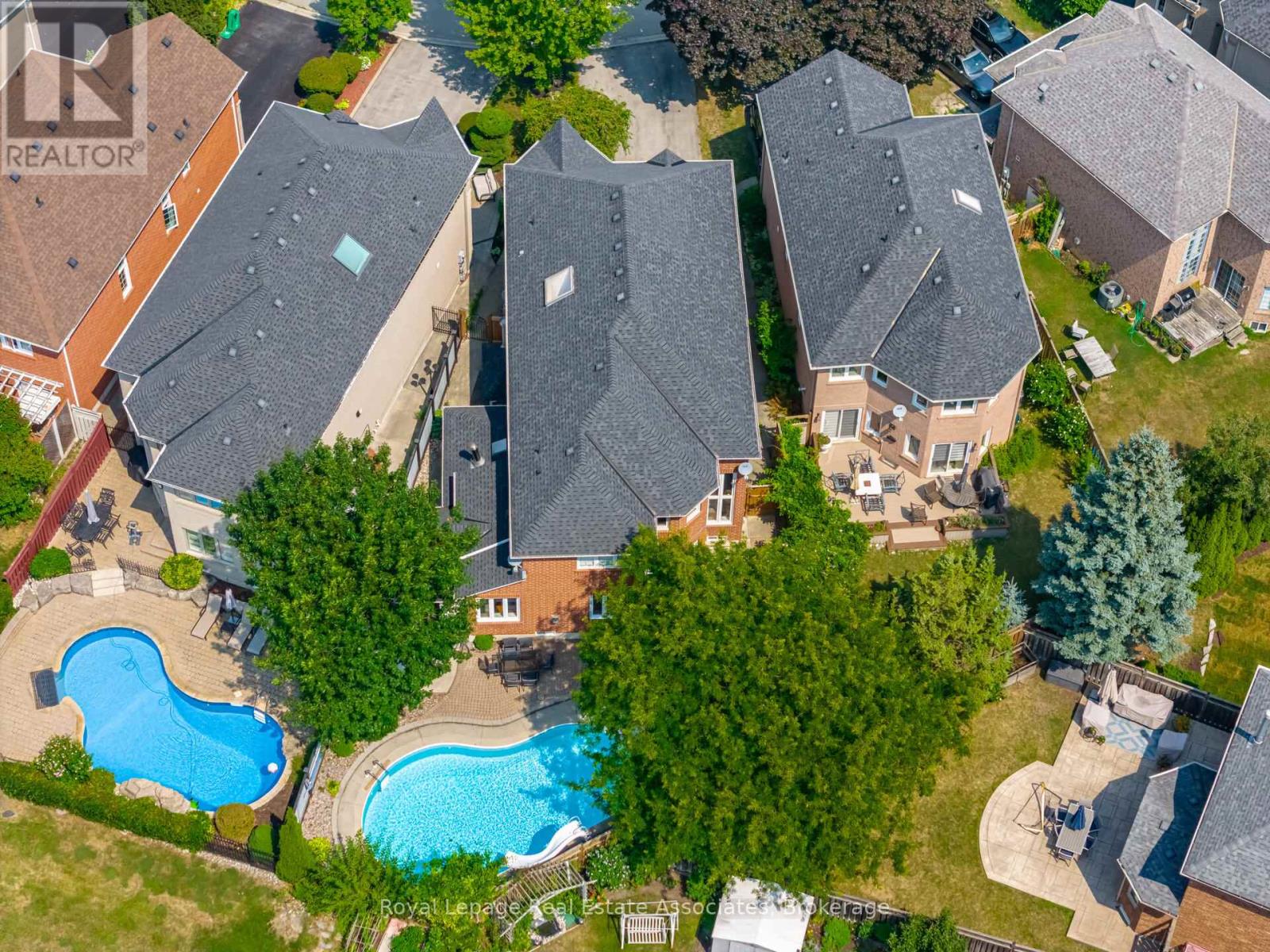 Photo 50 of 5496 Windy Hill Court, Mississauga ON