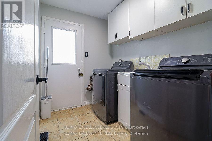 Photo 22 of 19 Mikado Crescent, Brampton ON