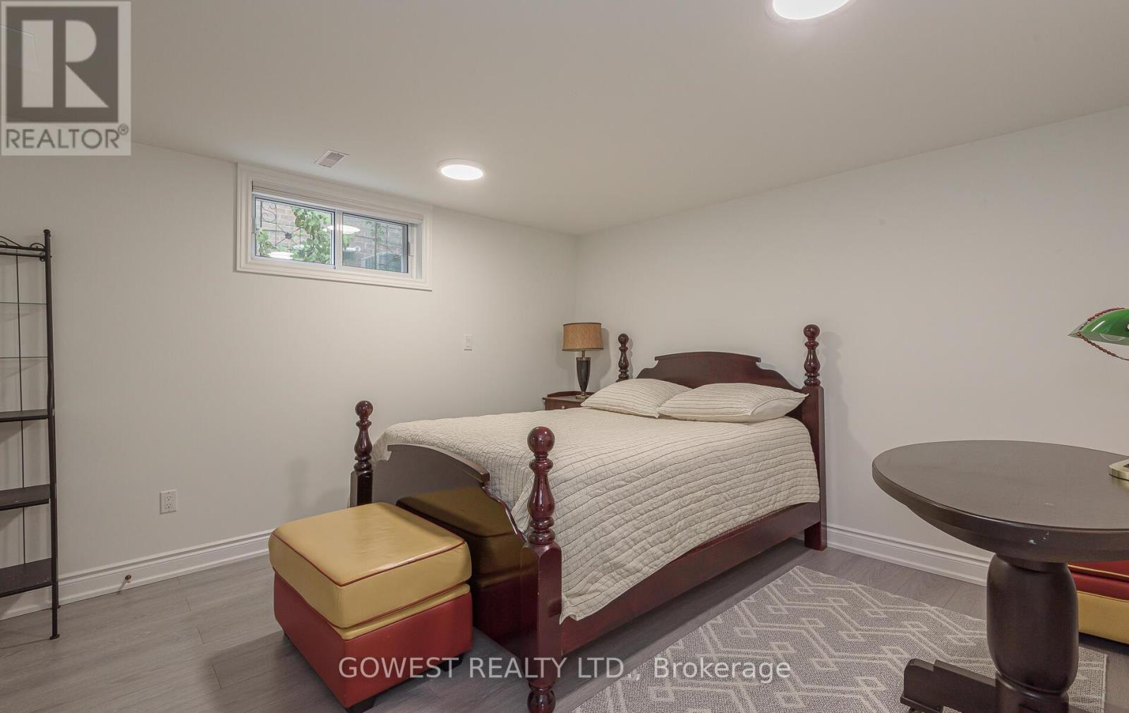 Photo 17 of Bsmt 3 Pottery Crescent, Brampton ON