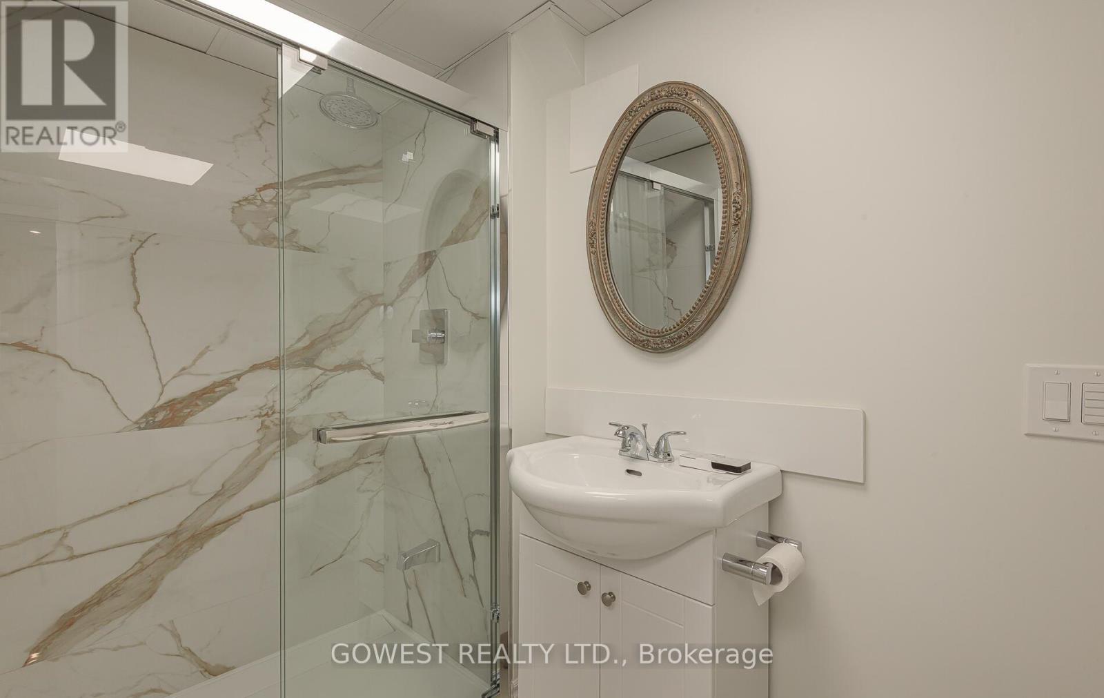 Photo 27 of Bsmt 3 Pottery Crescent, Brampton ON