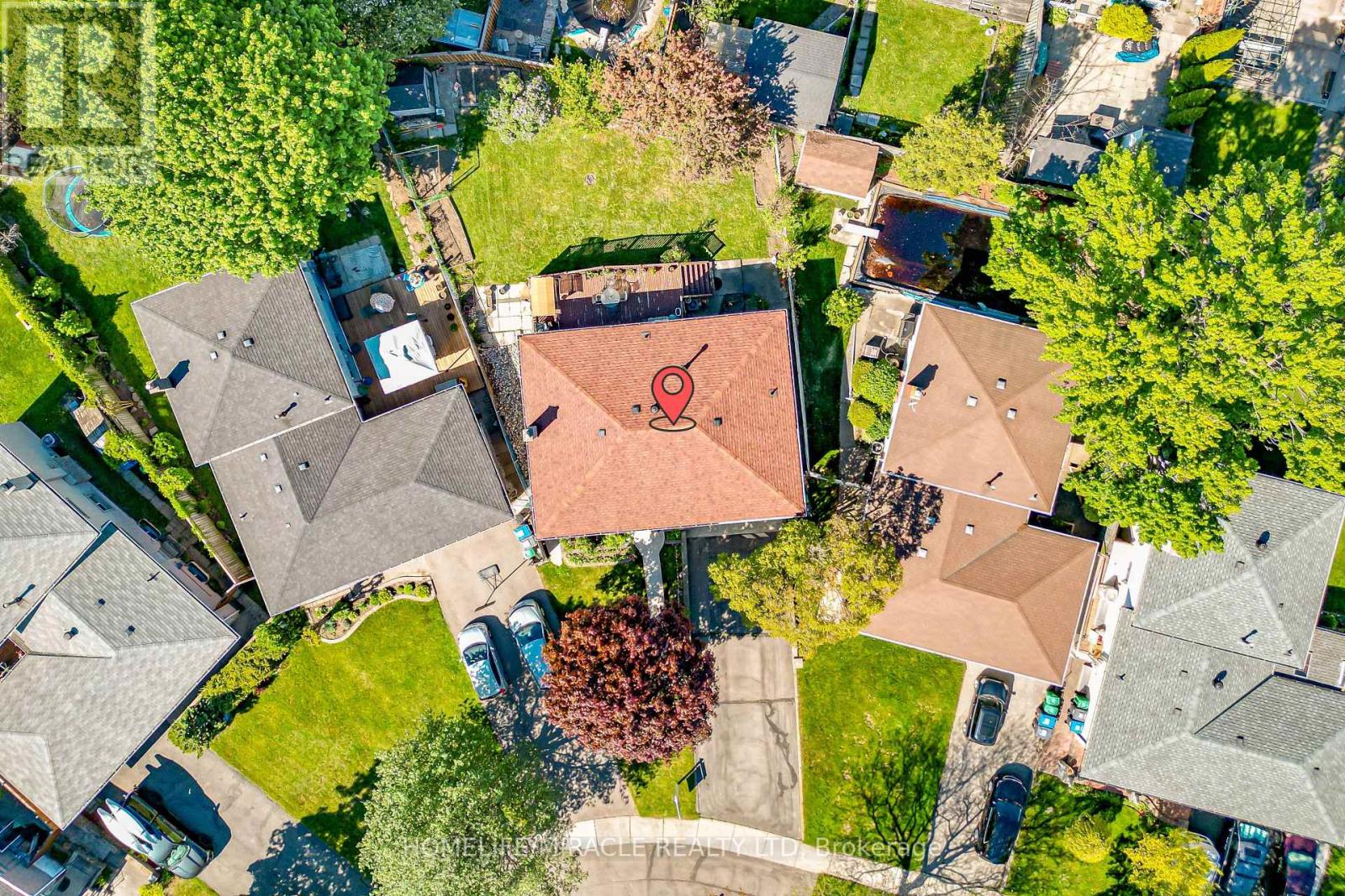 Photo 3 of 3273 Strabane Drive, Mississauga ON