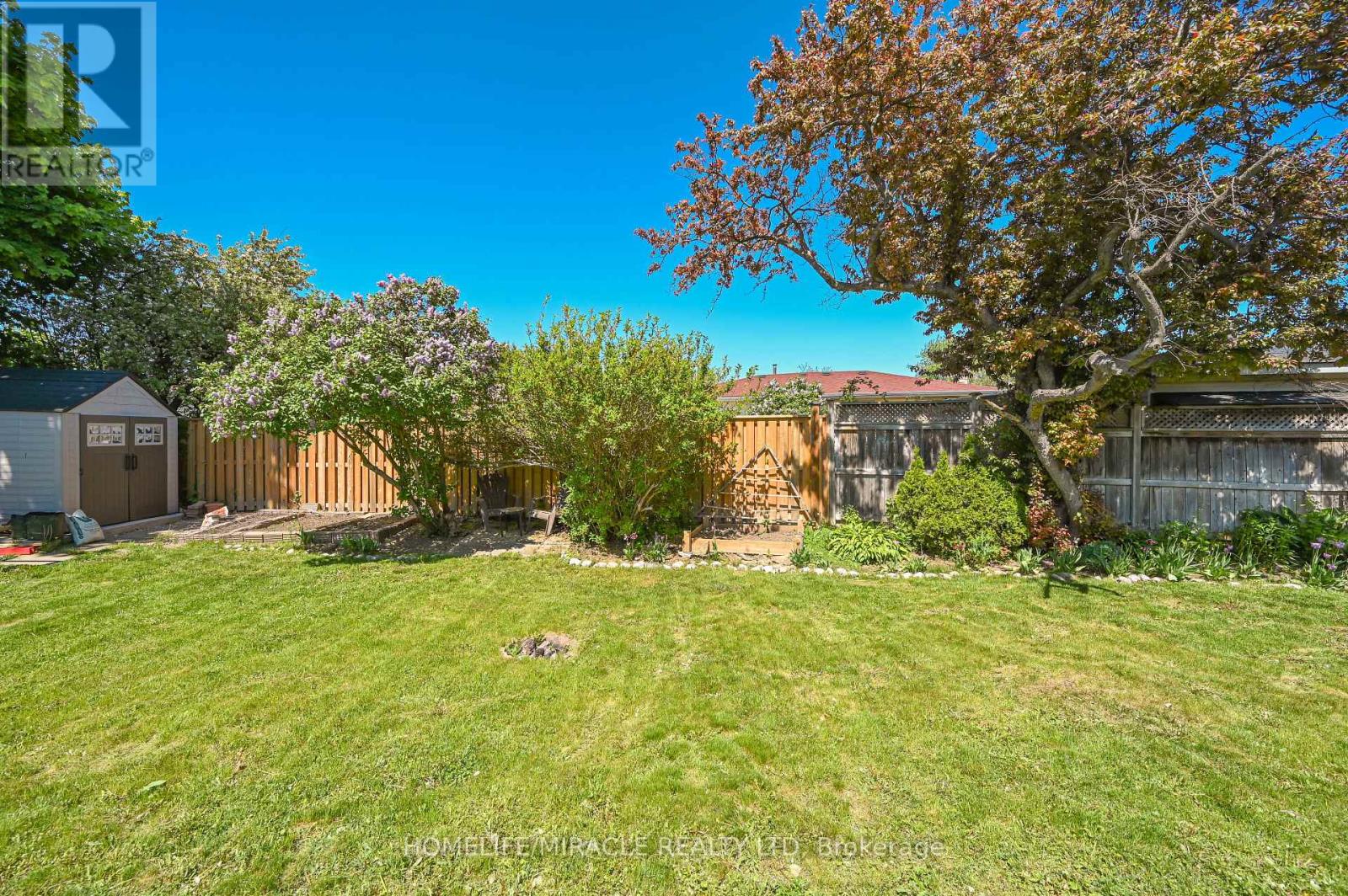 Photo 50 of 3273 Strabane Drive, Mississauga ON