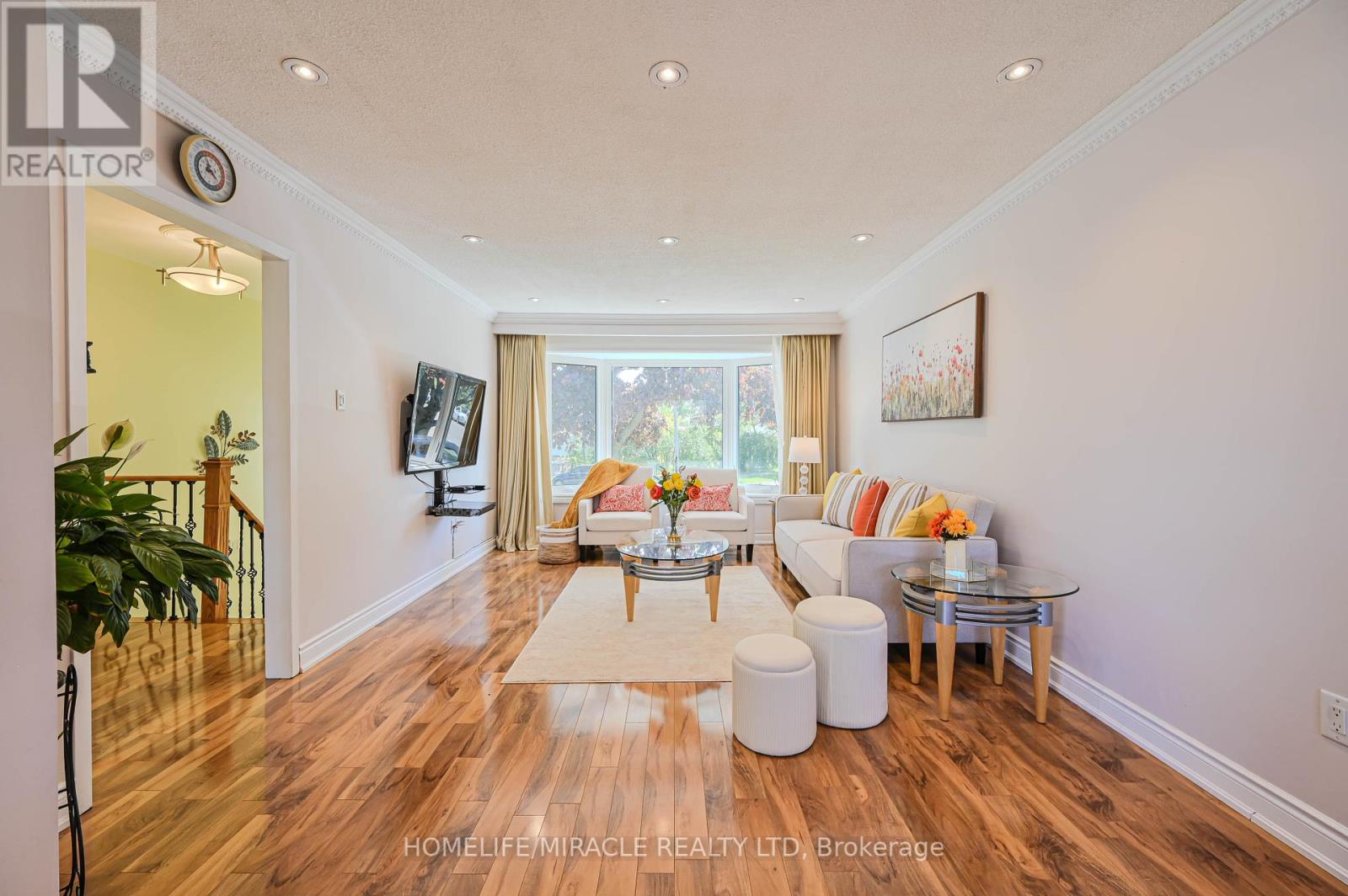 Photo 9 of 3273 Strabane Drive, Mississauga ON