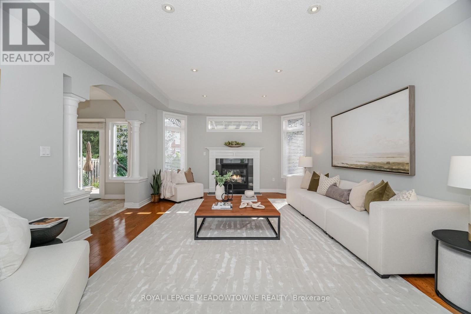 Photo 10 of 6756 Early Settler Row, Mississauga ON
