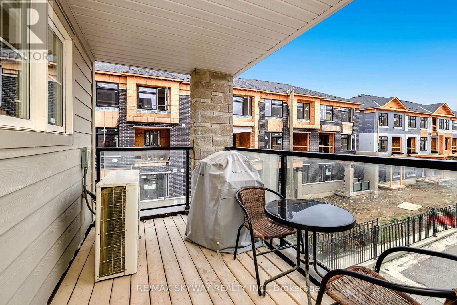 Photo 16 of 10 200 Veterans Drive, Brampton ON