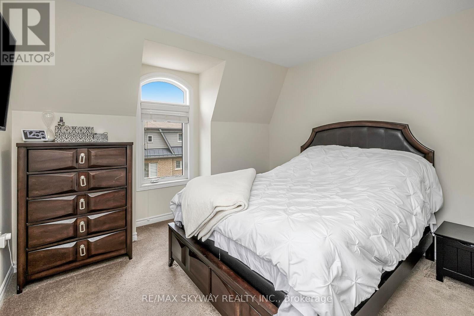 Photo 28 of 10 200 Veterans Drive, Brampton ON