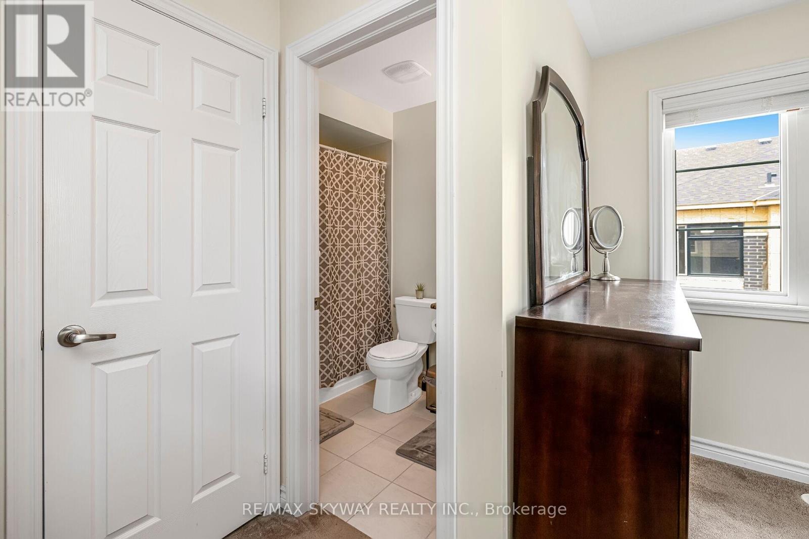 Photo 30 of 10 200 Veterans Drive, Brampton ON