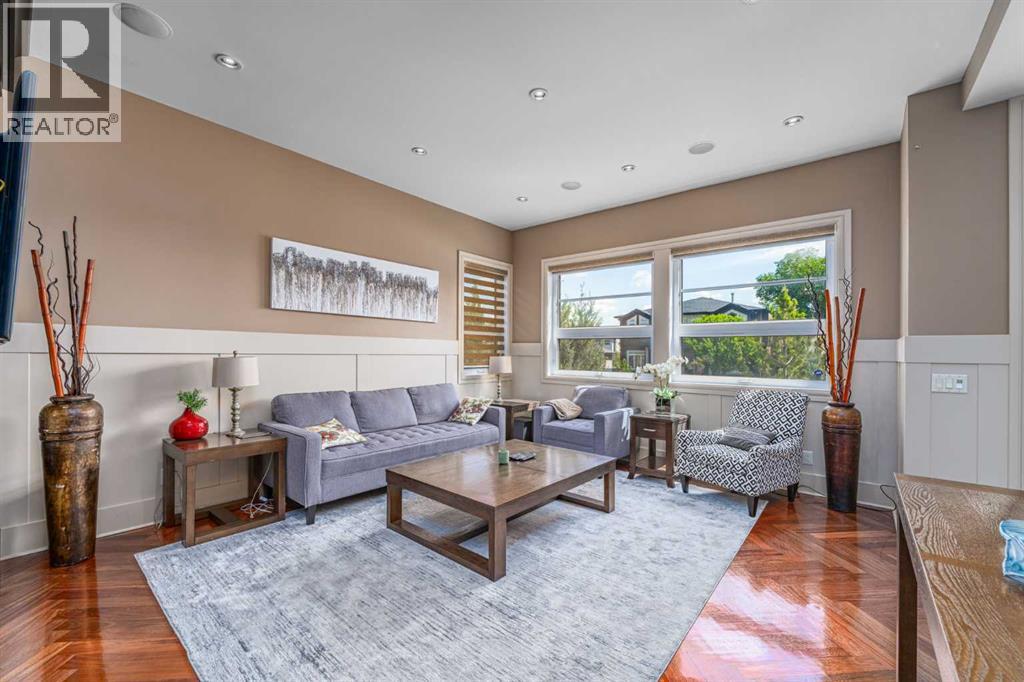 Single Family House for Sale in   Street SW Killarney/Glengarry Calgary 