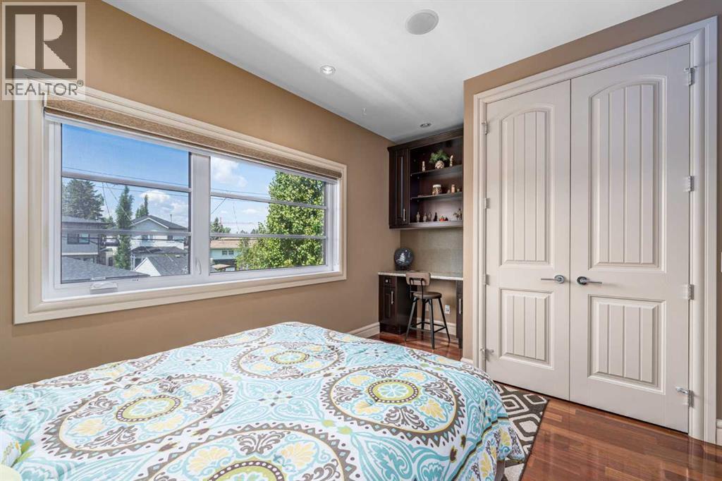 Single Family House for Sale in   Street SW Killarney/Glengarry Calgary 