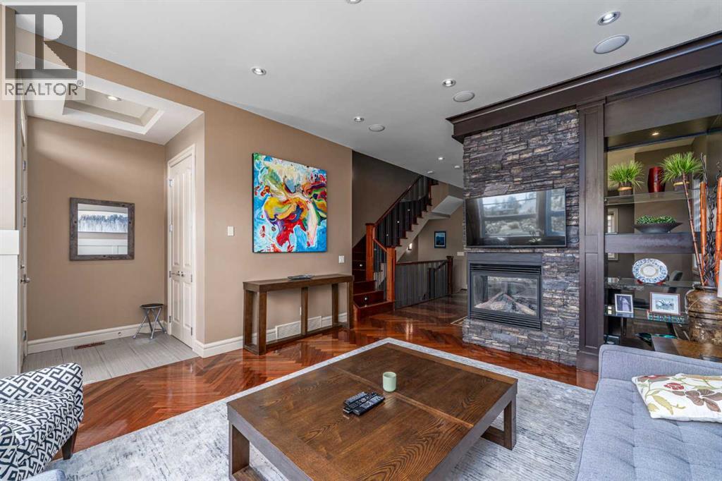 Single Family House for Sale in   Street SW Killarney/Glengarry Calgary 