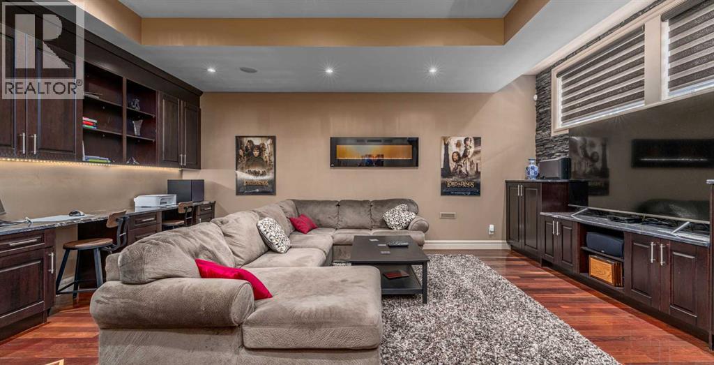 Single Family House for Sale in   Street SW Killarney/Glengarry Calgary 
