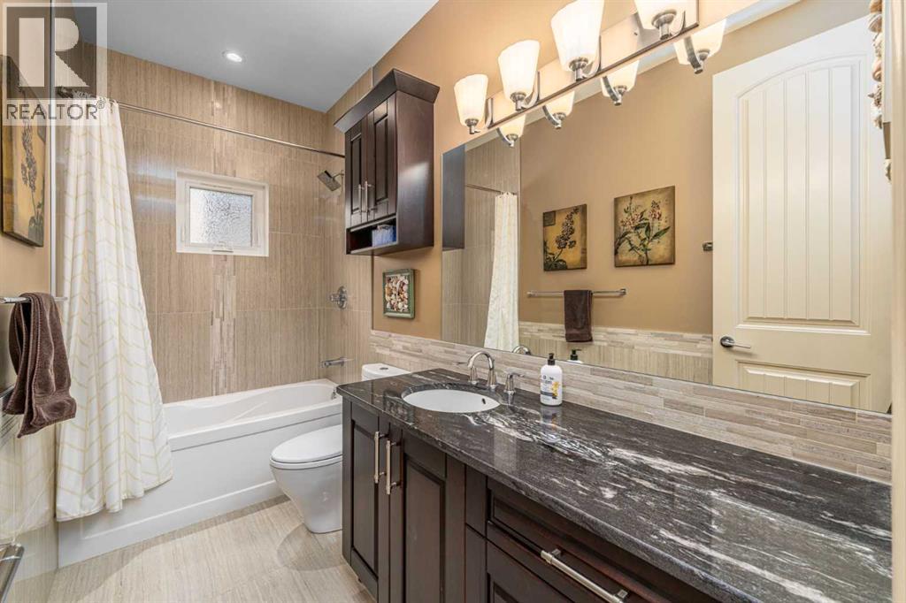 Single Family House for Sale in   Street SW Killarney/Glengarry Calgary 