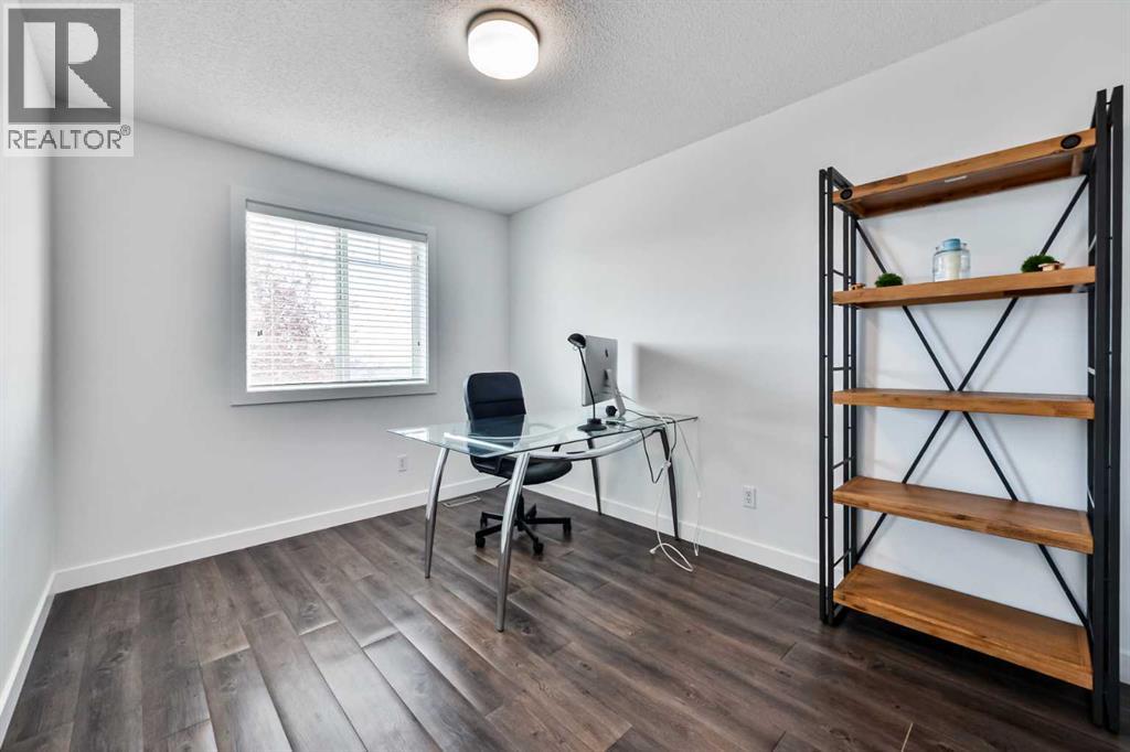 Single Family House for Sale in  Rocky Vista Circle NW Rocky Ridge Calgary 