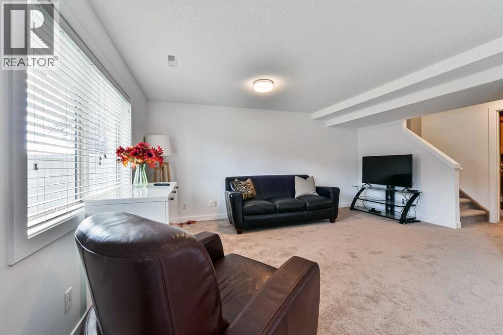 Single Family House for Sale in  Rocky Vista Circle NW Rocky Ridge Calgary 