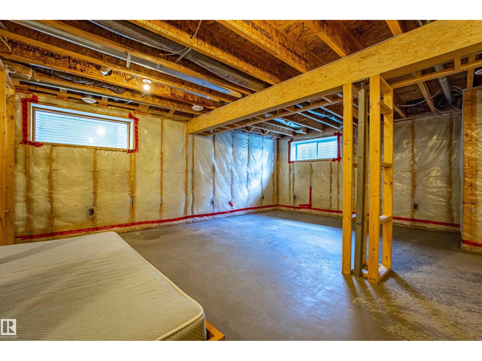 Photo 33 of 4062 Alexander Wy Sw, Edmonton AB