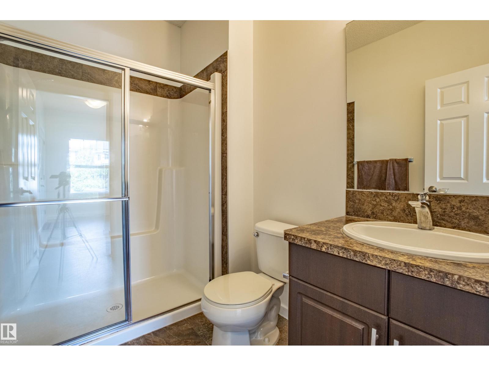 Photo 19 of 4062 Alexander Wy Sw, Edmonton AB