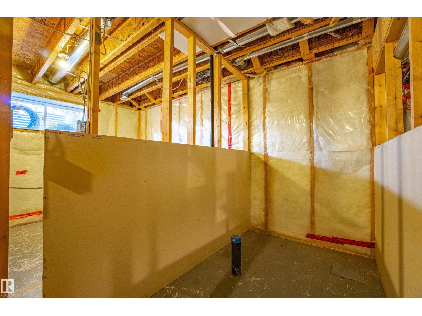 Photo 39 of 4062 Alexander Wy Sw, Edmonton AB