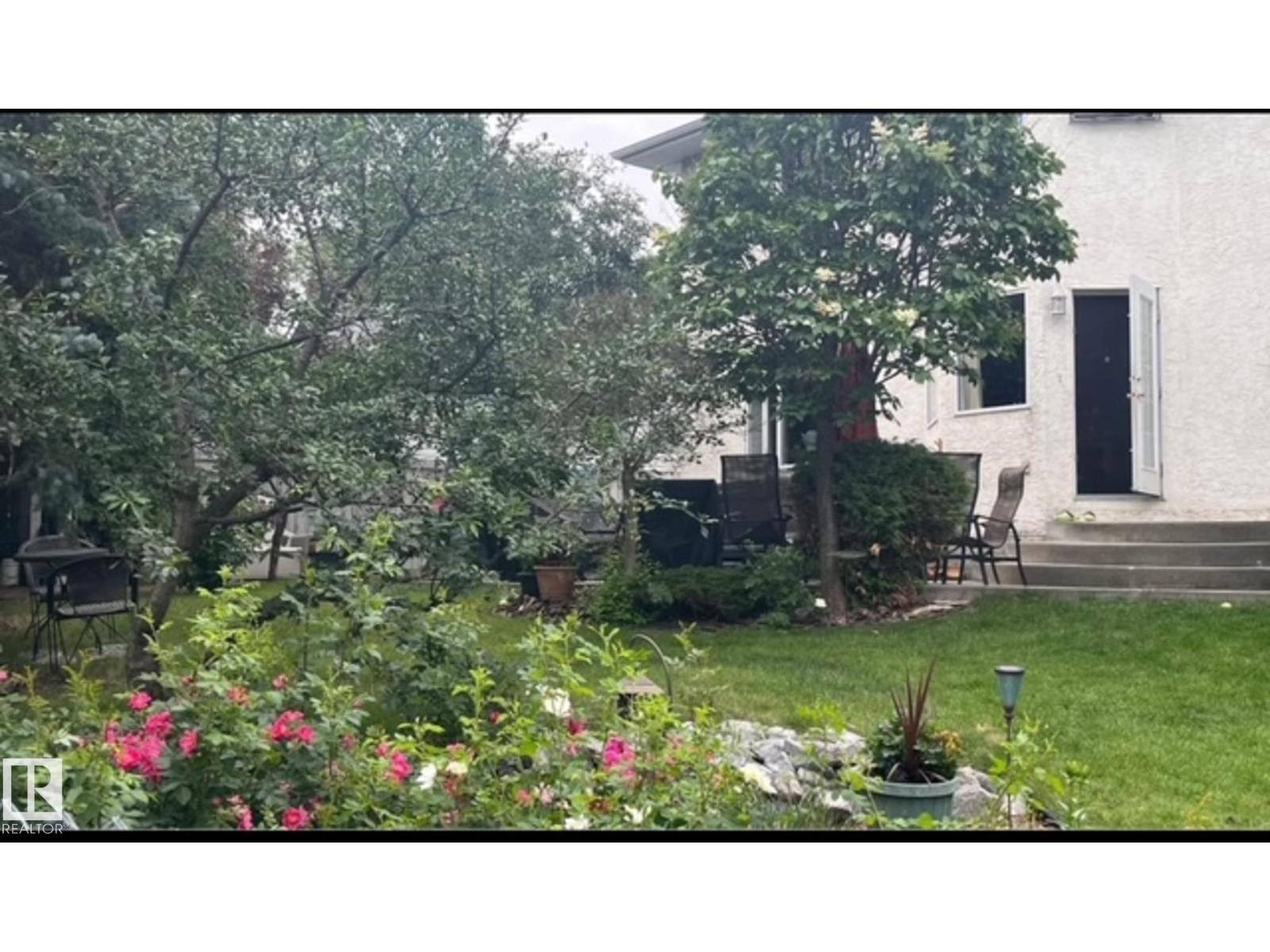 Photo 5 of 281 Ormsby Rd E Nw, Edmonton AB