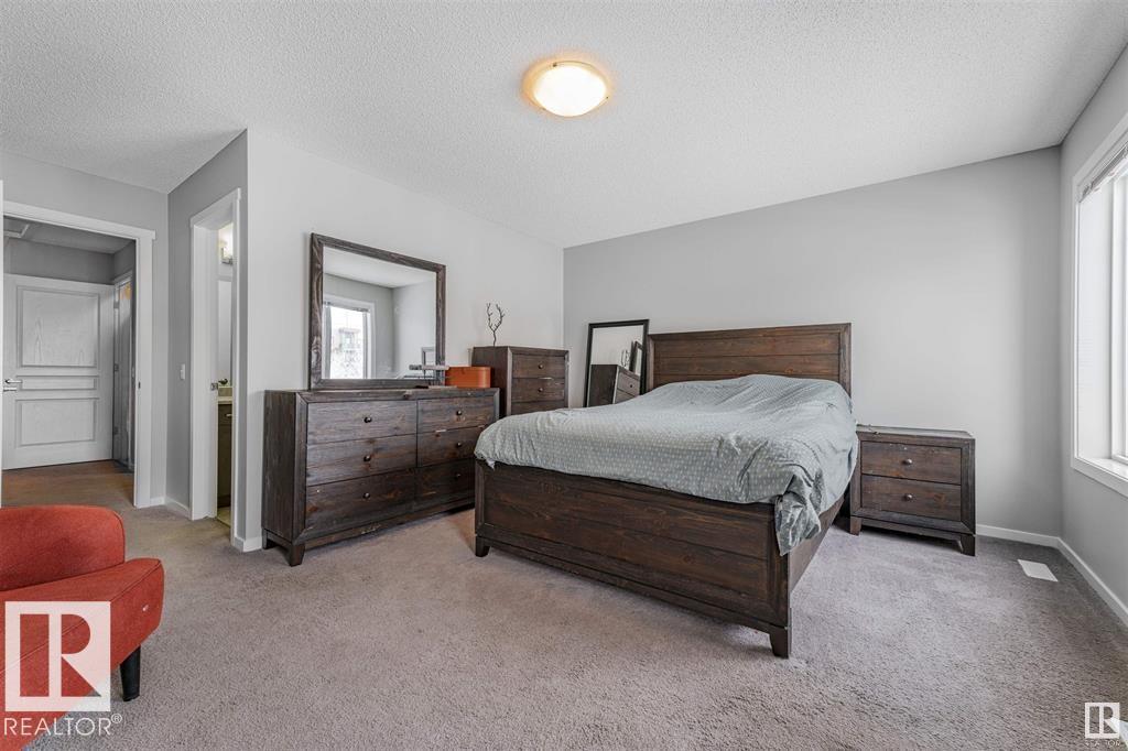 Photo 17 of 54 8209 217 St Nw, Edmonton AB