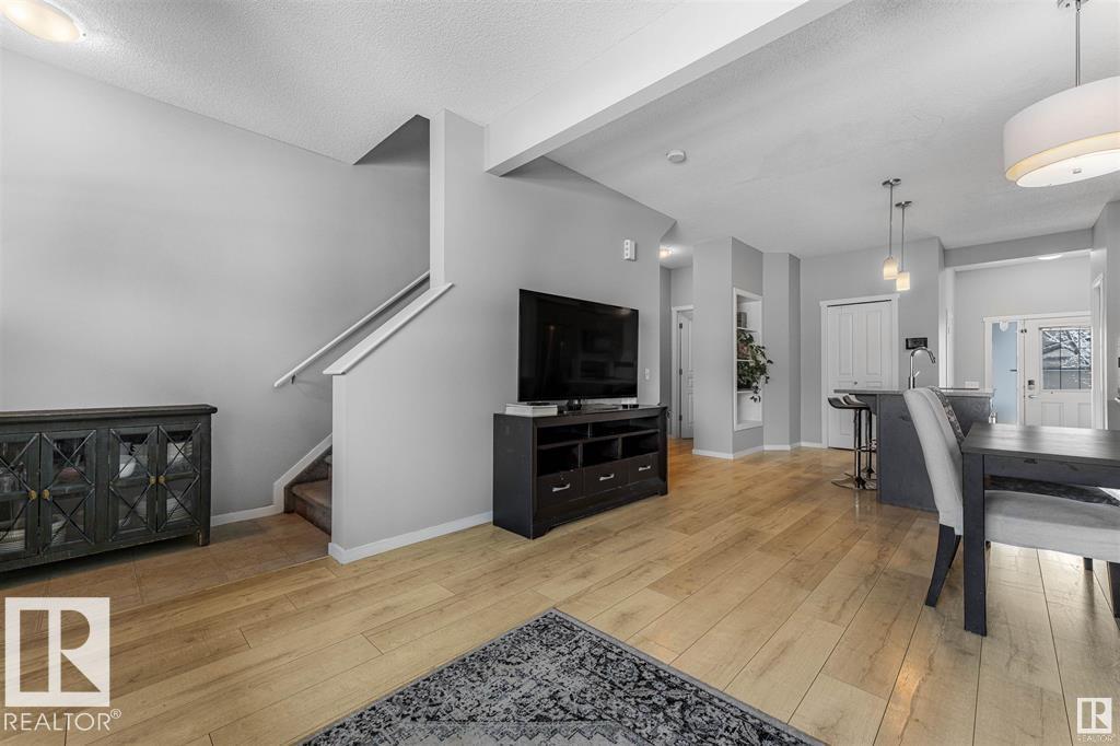 Photo 9 of 54 8209 217 St Nw, Edmonton AB