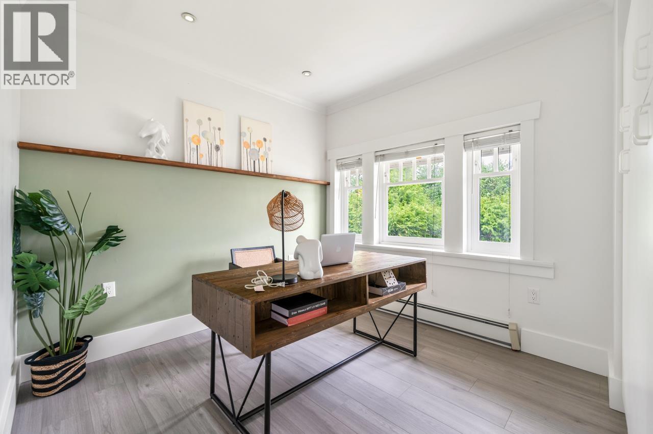 Photo 10 of 801 London Street, New Westminster BC