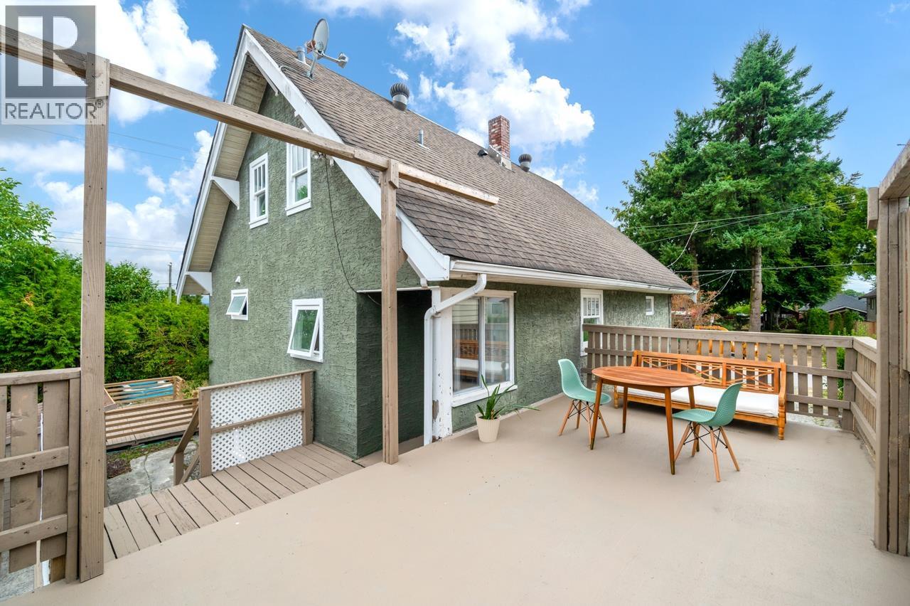 Photo 13 of 801 London Street, New Westminster BC