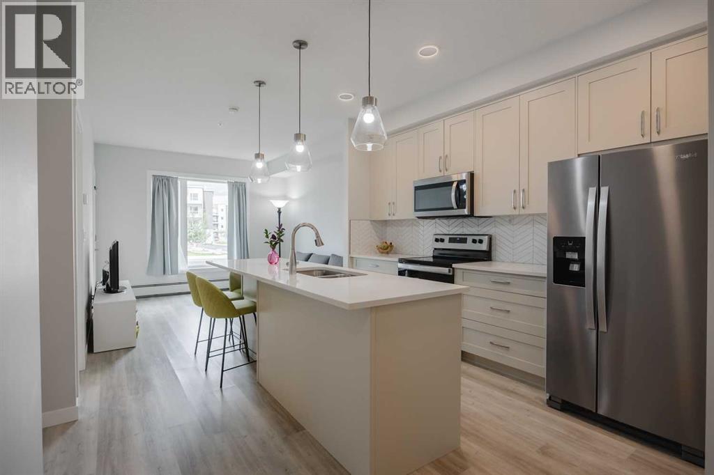 Single Family House for Sale in   Shawnee Square SW Shawnee Slopes Calgary 