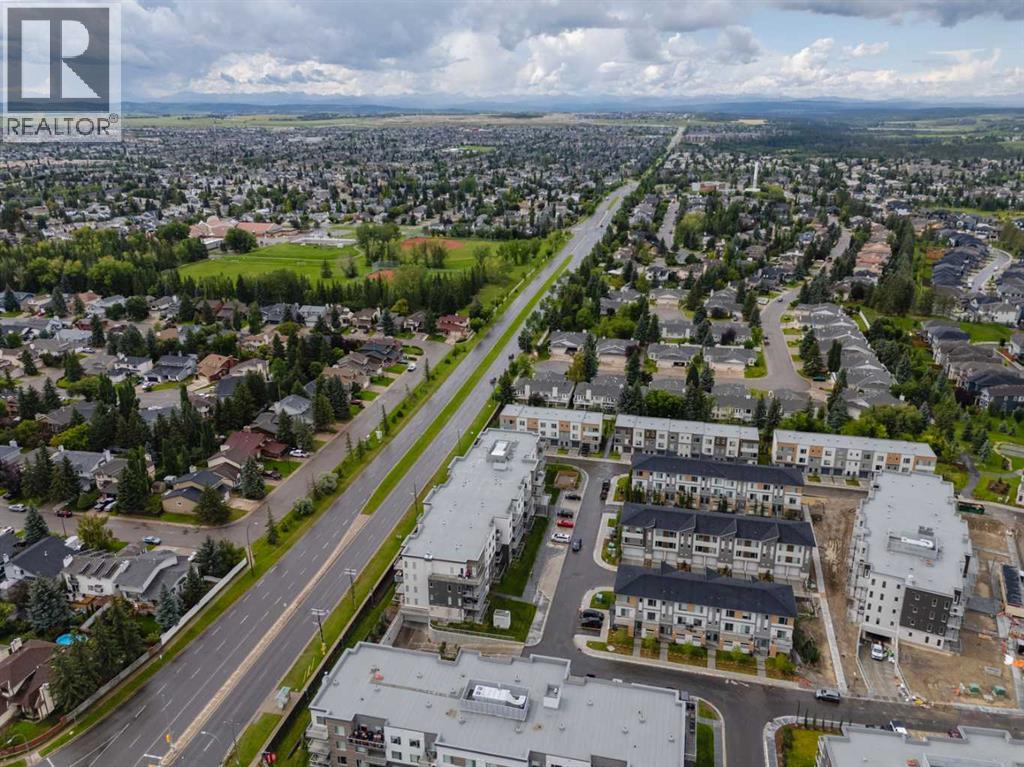Single Family House for Sale in   Shawnee Square SW Shawnee Slopes Calgary 
