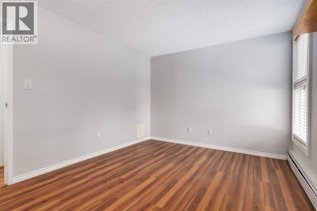 Single Family House for Sale in    Avenue SW Beltline Calgary 