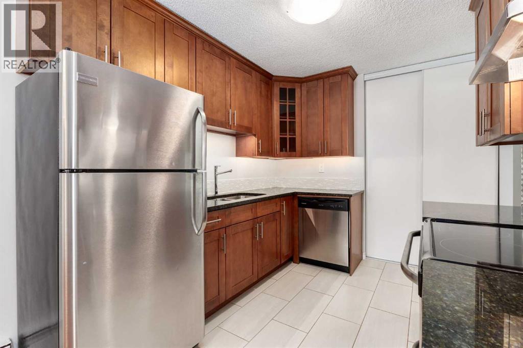 Single Family House for Sale in    Avenue SW Beltline Calgary 
