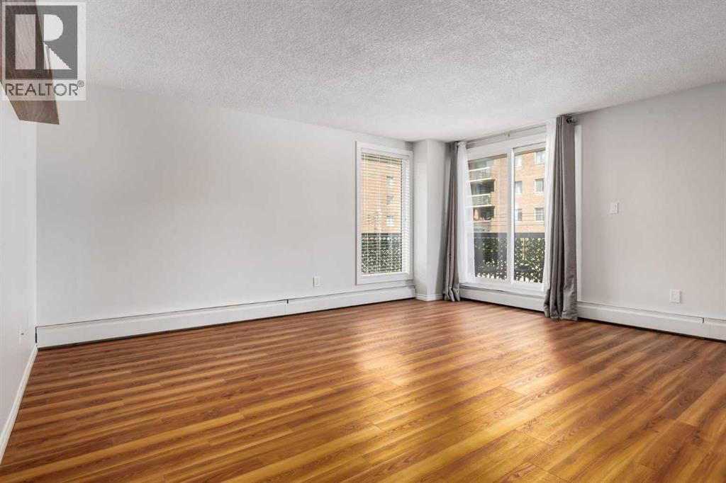 Single Family House for Sale in    Avenue SW Beltline Calgary 