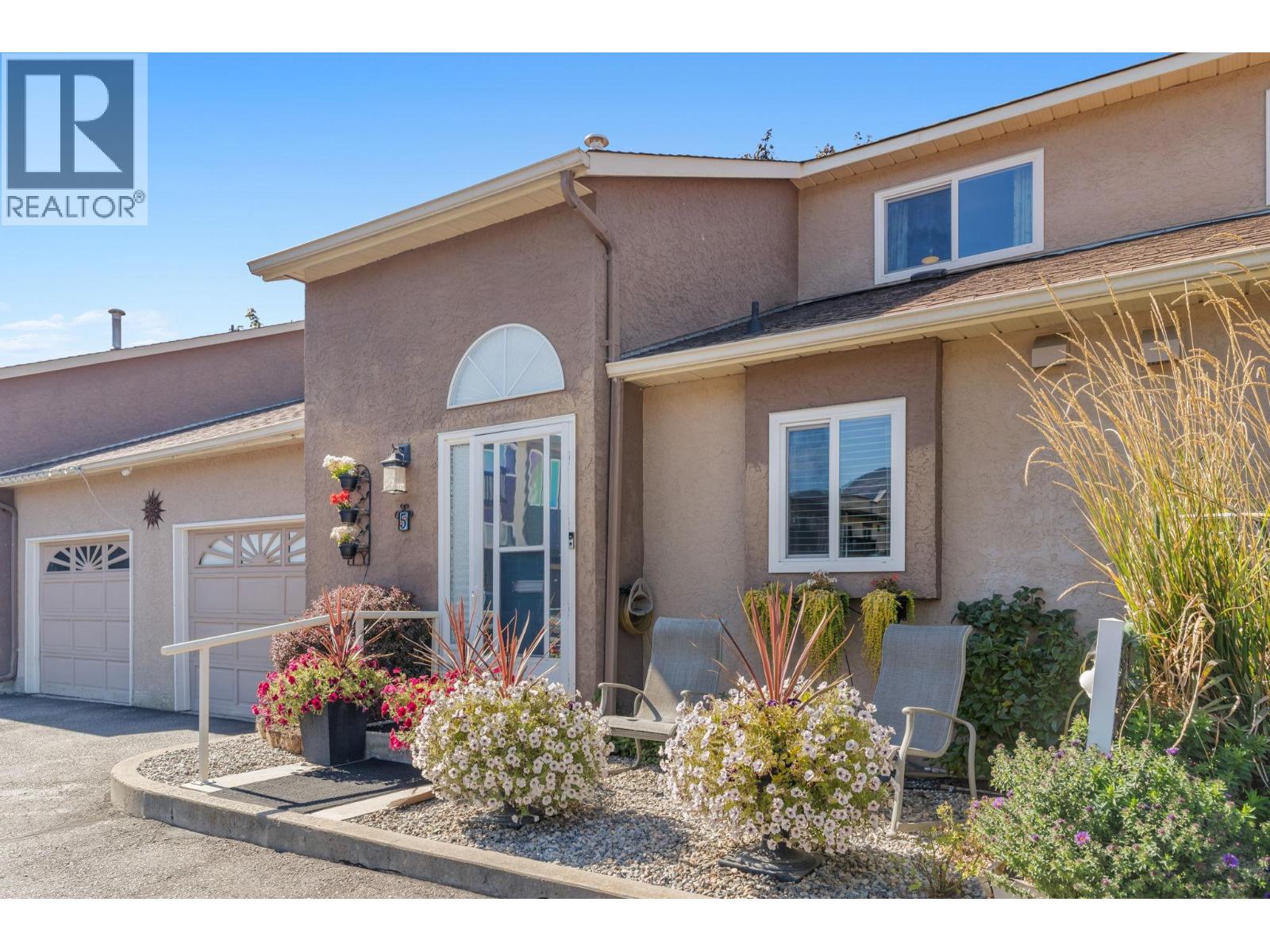 5 190 McIntosh Road, Kelowna