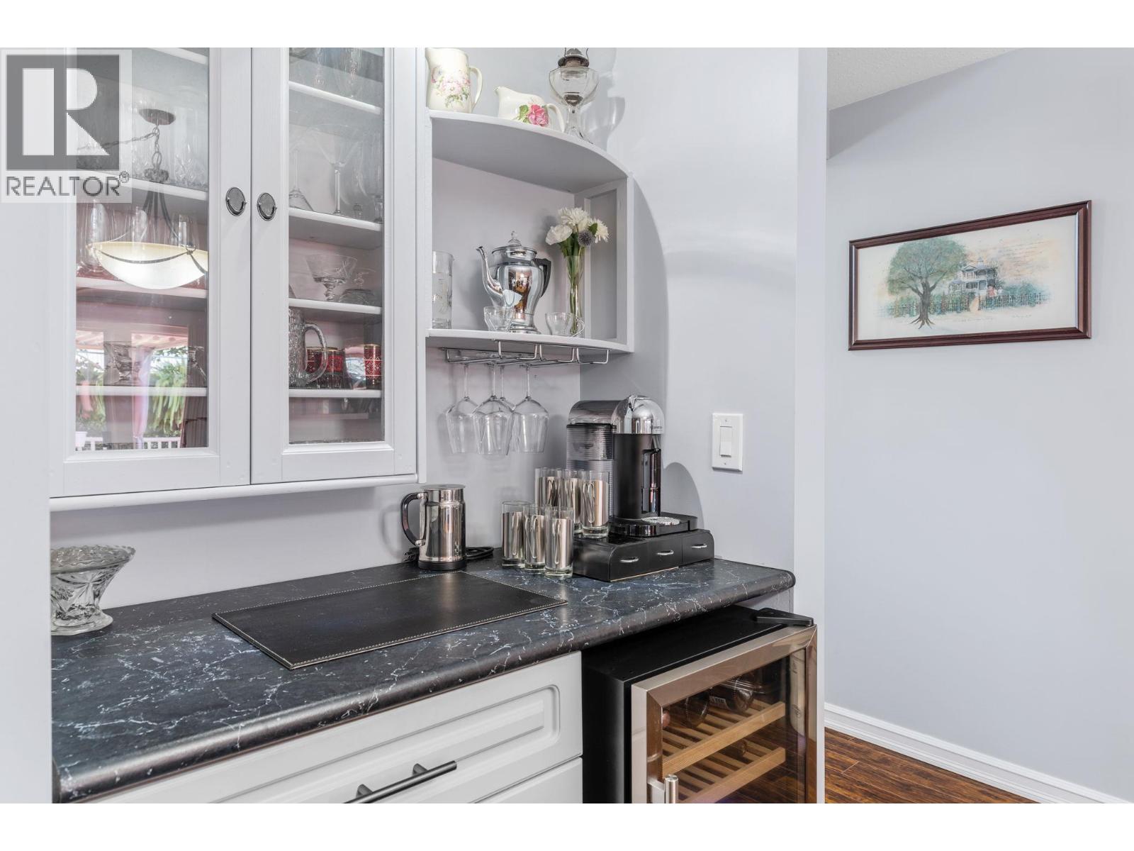 5 190 McIntosh Road, Kelowna