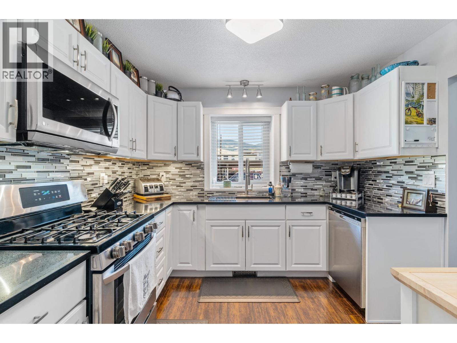 5 190 McIntosh Road, Kelowna