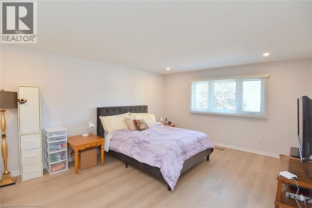 Photo 10 of 591 Highway 8 Unit 25, Hamilton ON