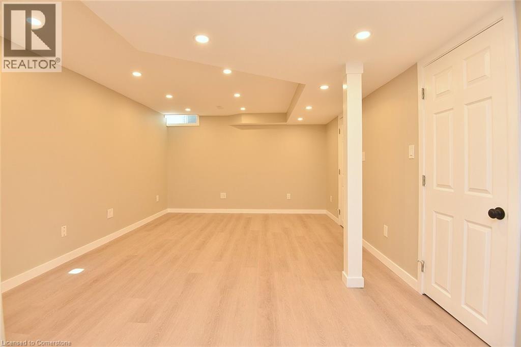 Photo 18 of 591 Highway 8 Unit 25, Hamilton ON